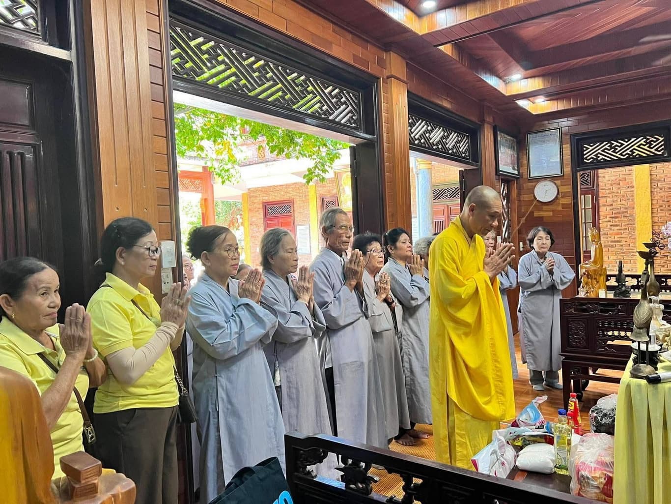 Cúng dường mùa An Cư Kiết Hạ — 45
