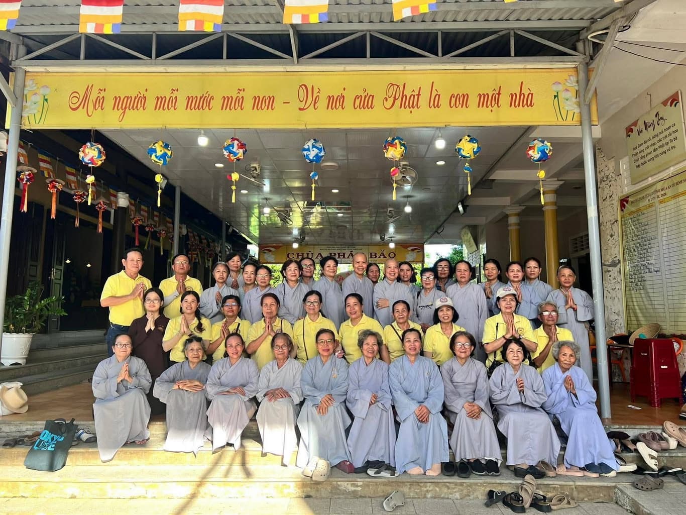Cúng dường mùa An Cư Kiết Hạ — 78