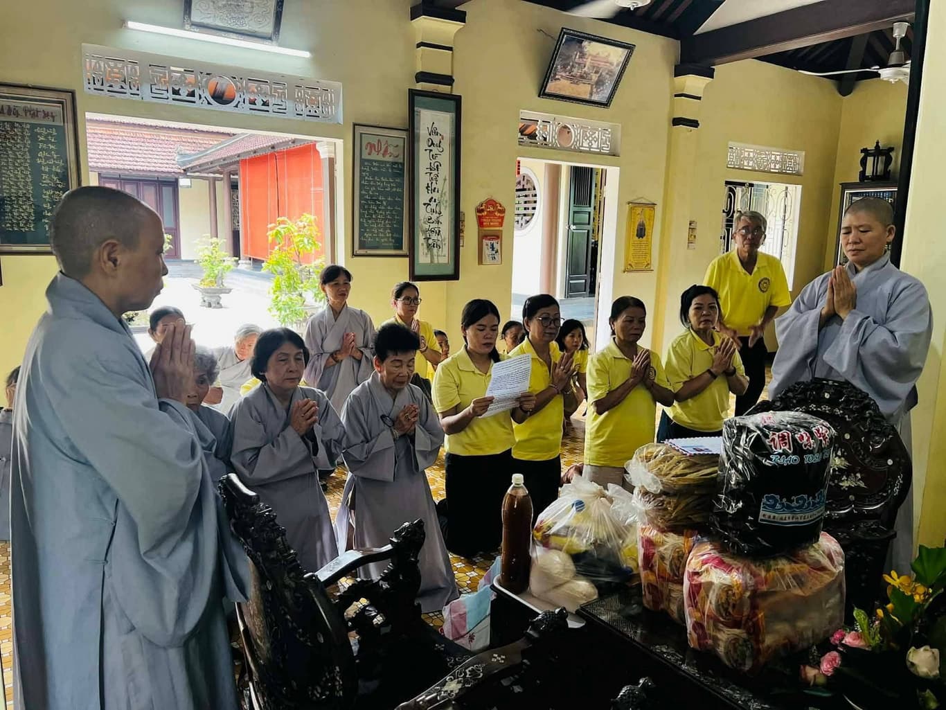 Cúng dường mùa An Cư Kiết Hạ — 25