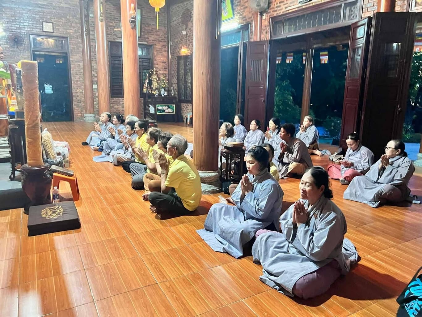 Cúng dường mùa An Cư Kiết Hạ — 15