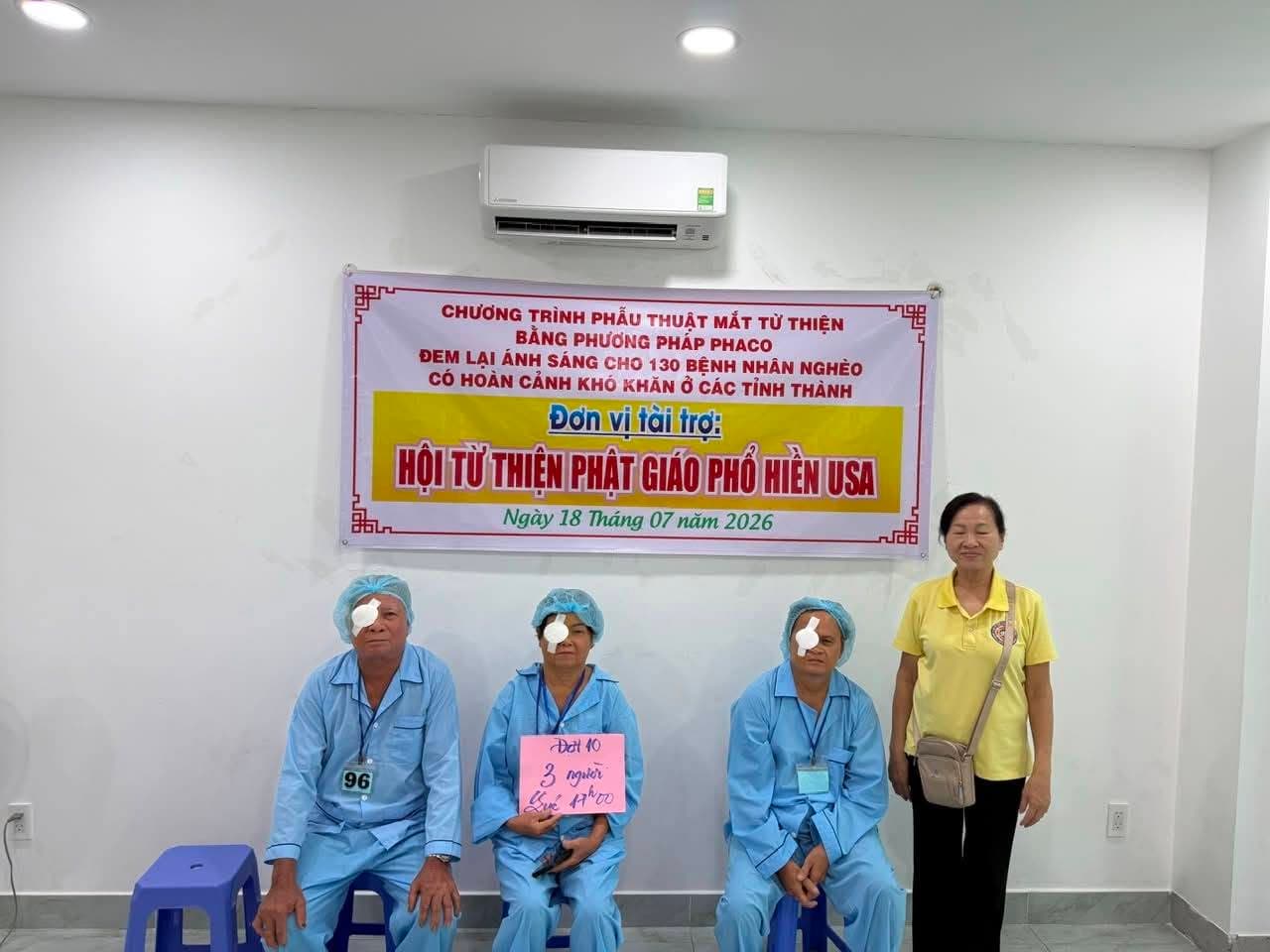 Mổ mắt từ thiện — 18