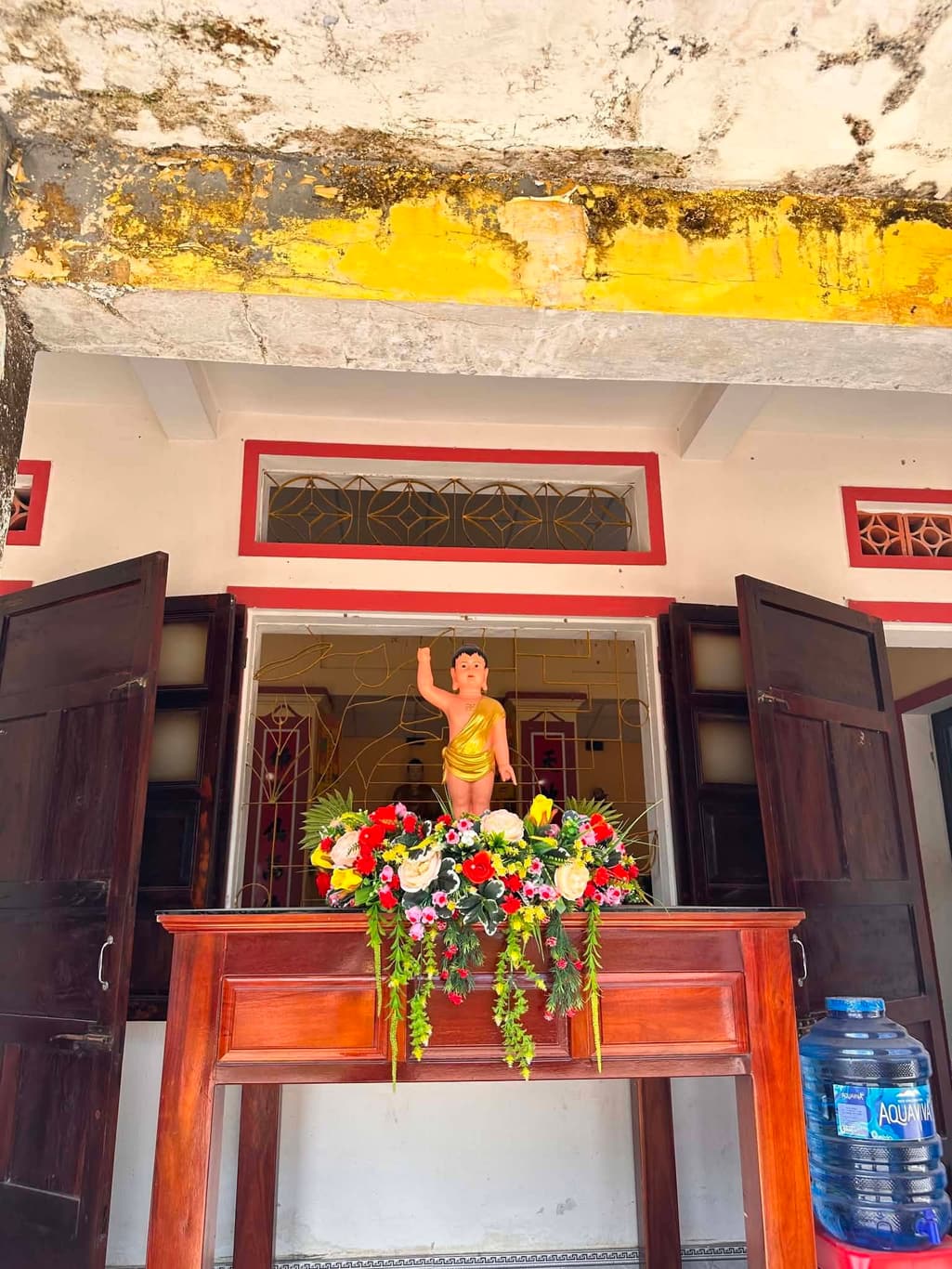 Từ thiện mùa Phật đản — 13