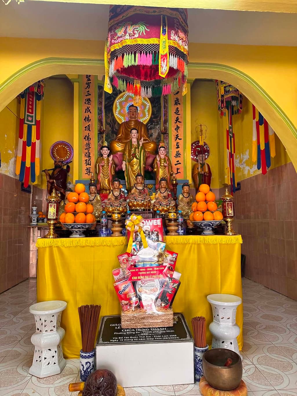 Từ thiện mùa Phật đản — 17