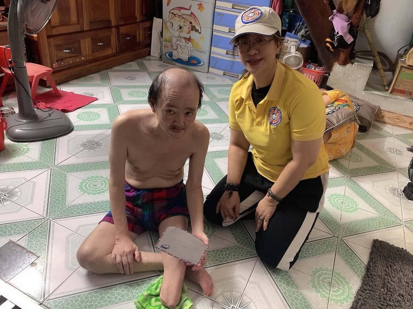 Từ thiện mùa Phật đản — 73