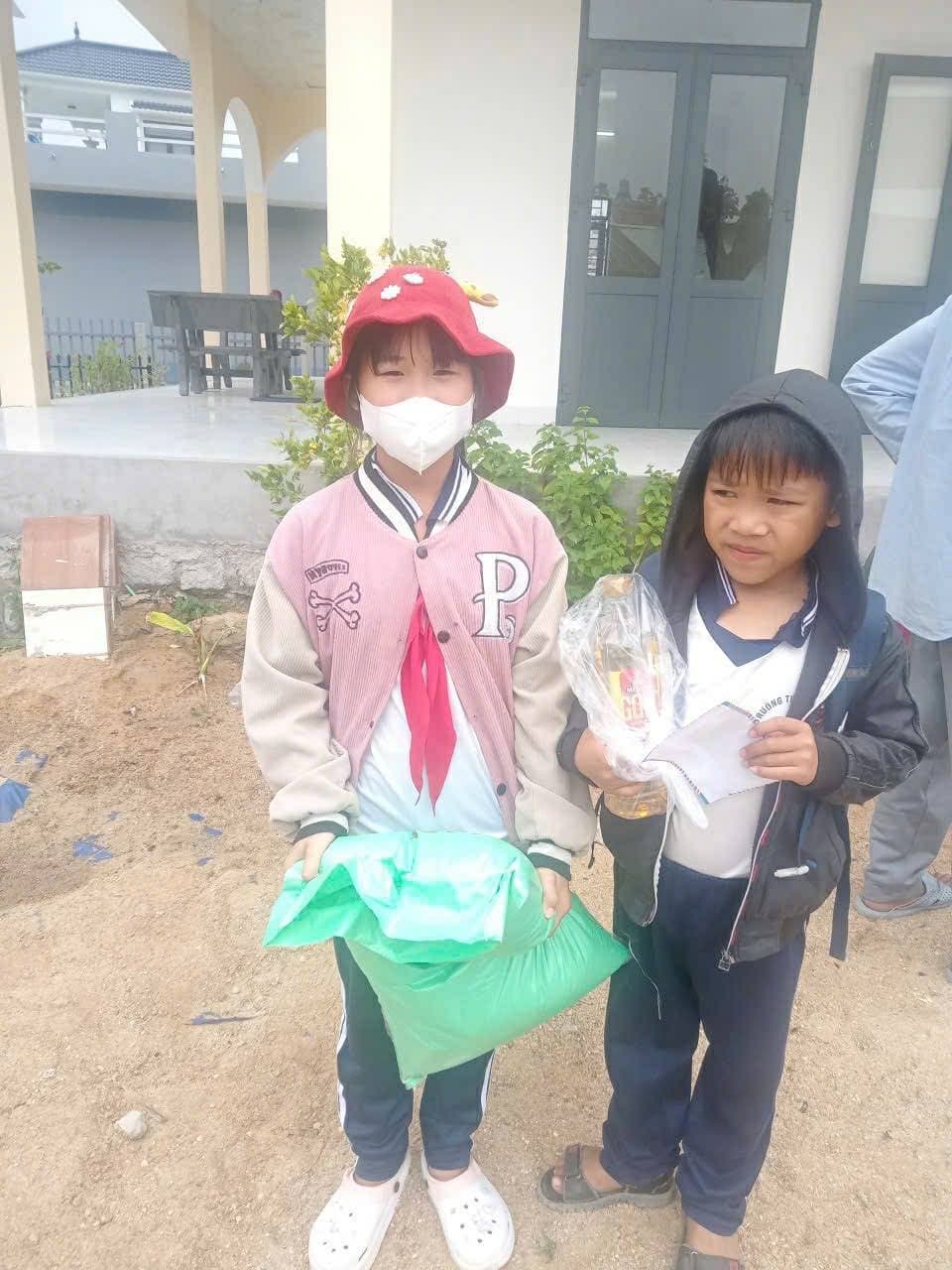 Từ thiện Tết Bình Định — 39