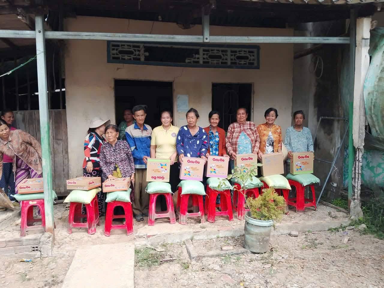 Từ thiện Tết Cà Mau — 16