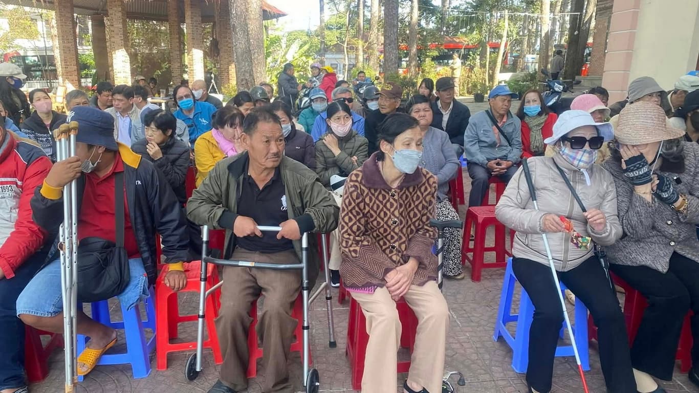 Từ thiện Tết Đà Lạt — 28
