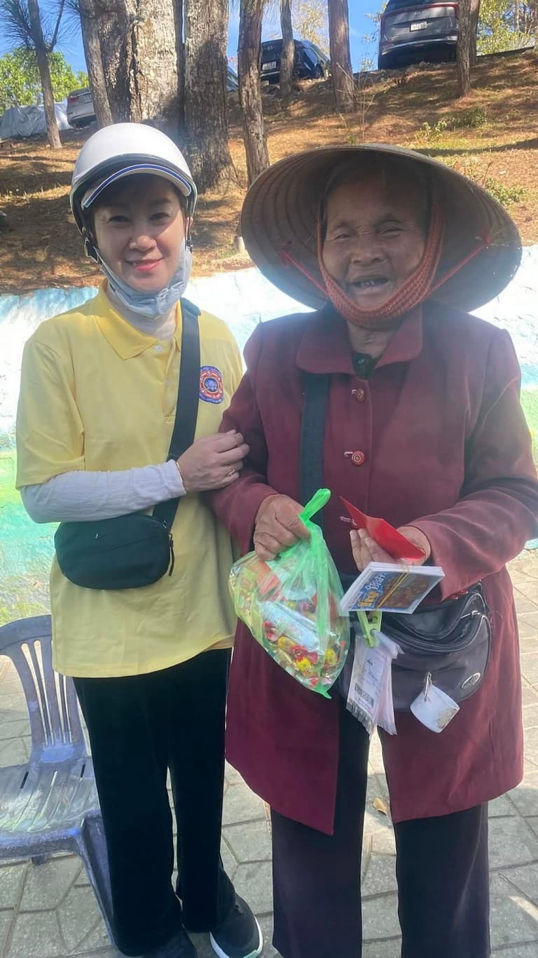 Từ thiện Tết Đà Lạt — 5