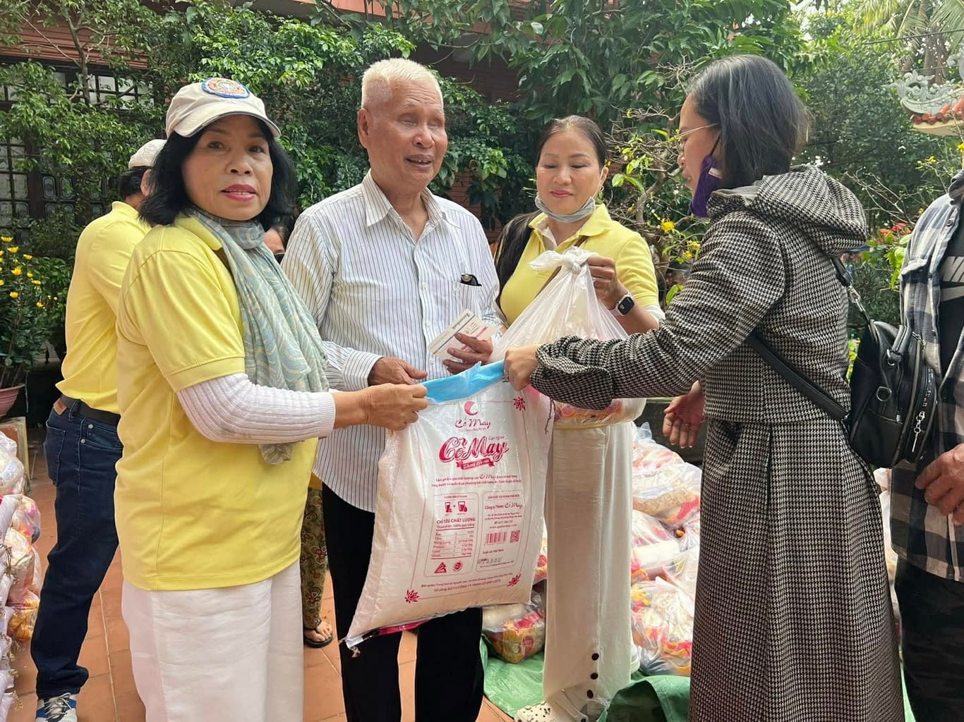 Từ thiện Tết Huế — 15