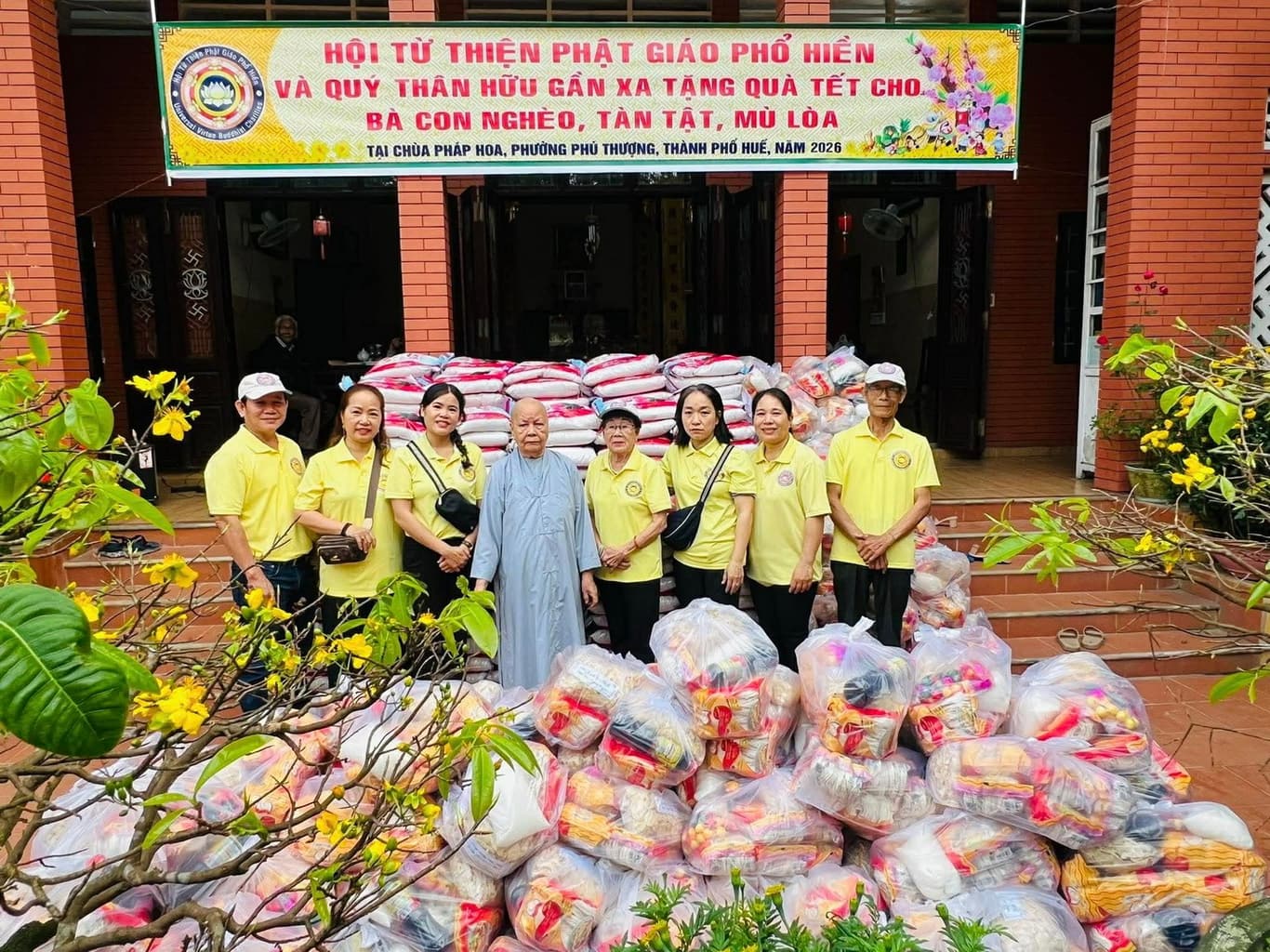 Từ thiện Tết Huế