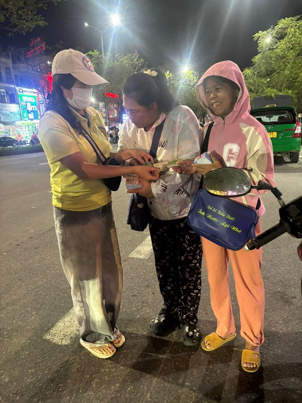 Từ thiện Tết Huế — 55