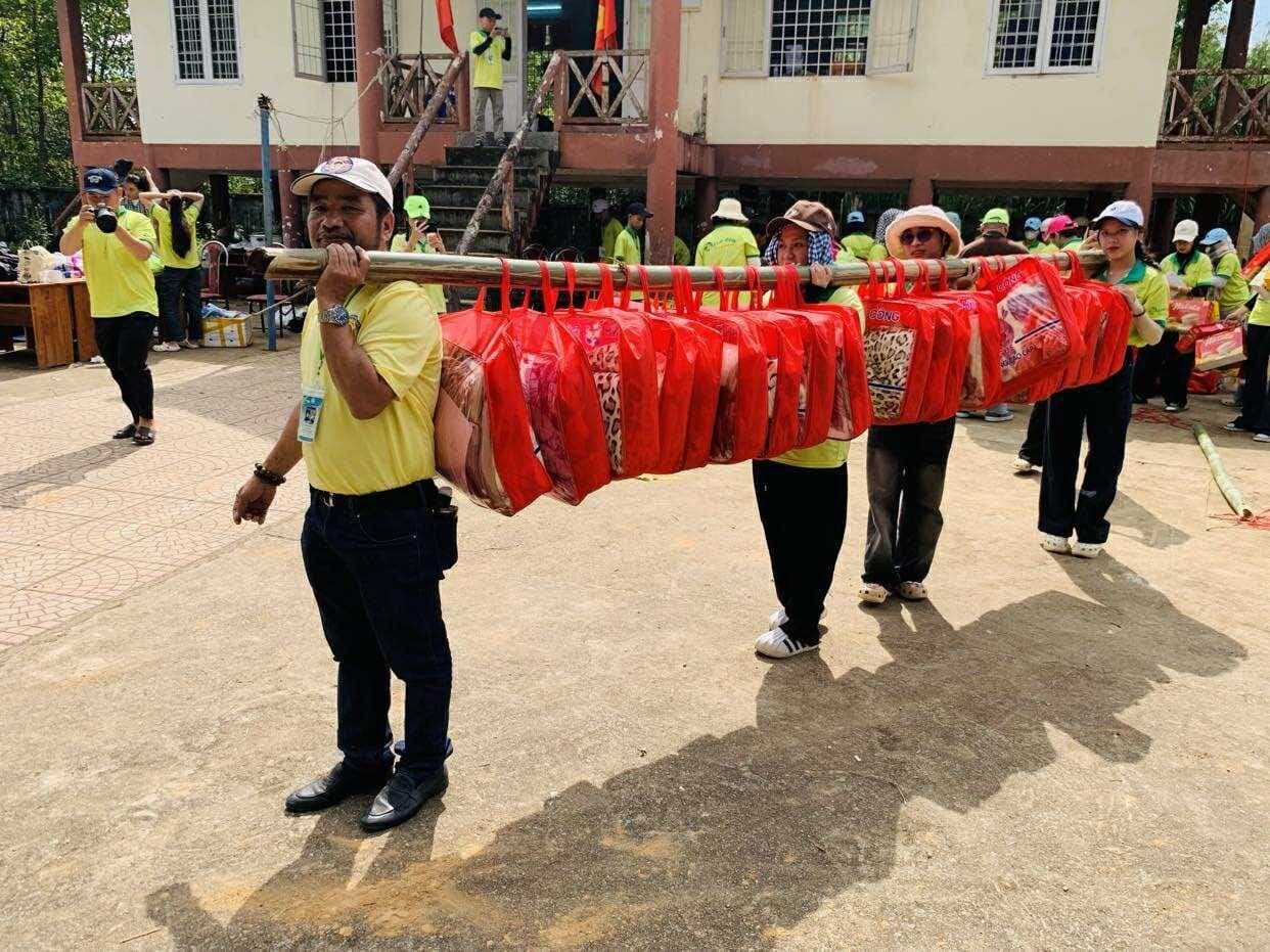 Từ thiện Tết Quảng Ngãi — 14