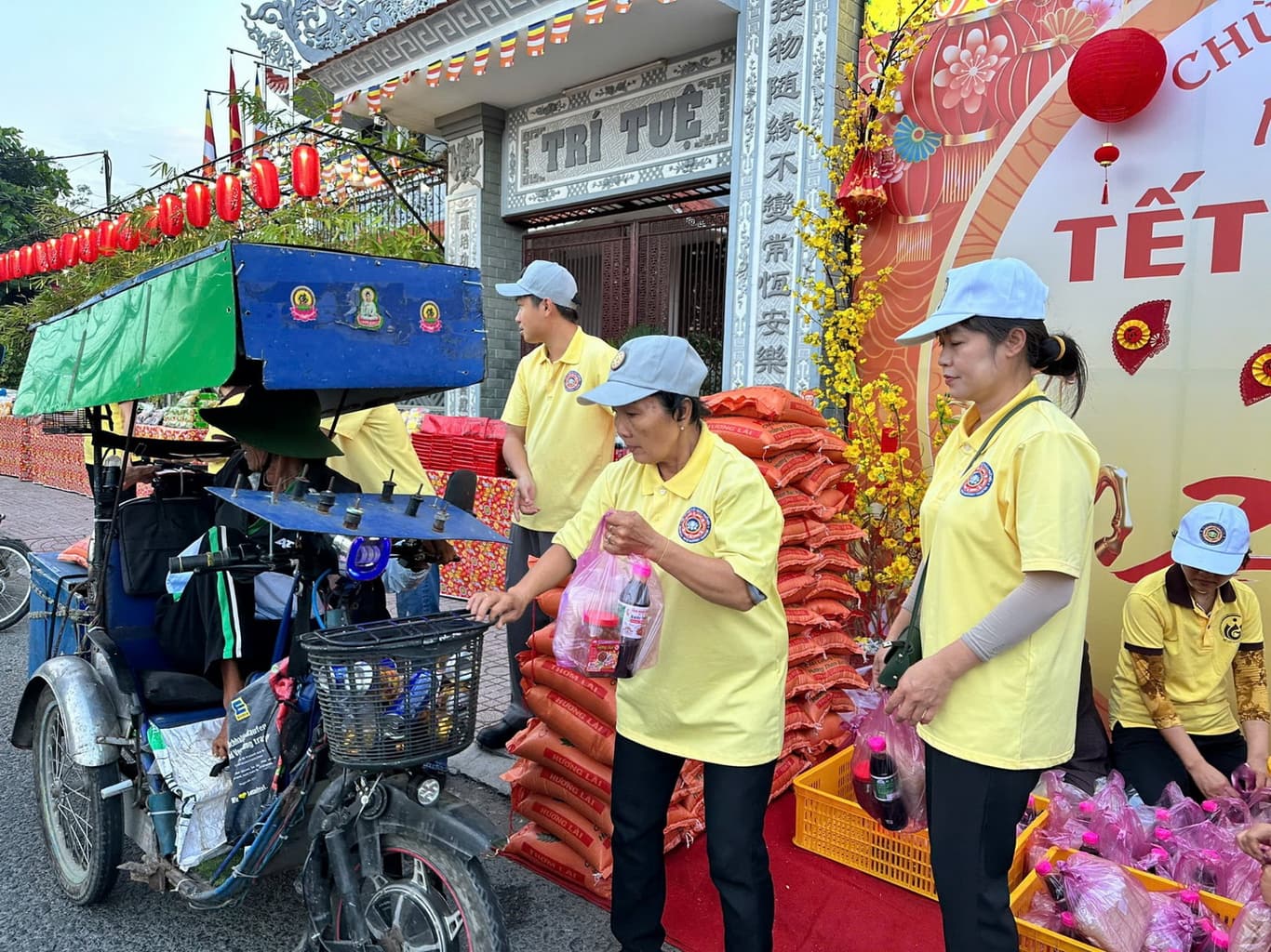 Từ thiện Tết Tiền Giang — 26
