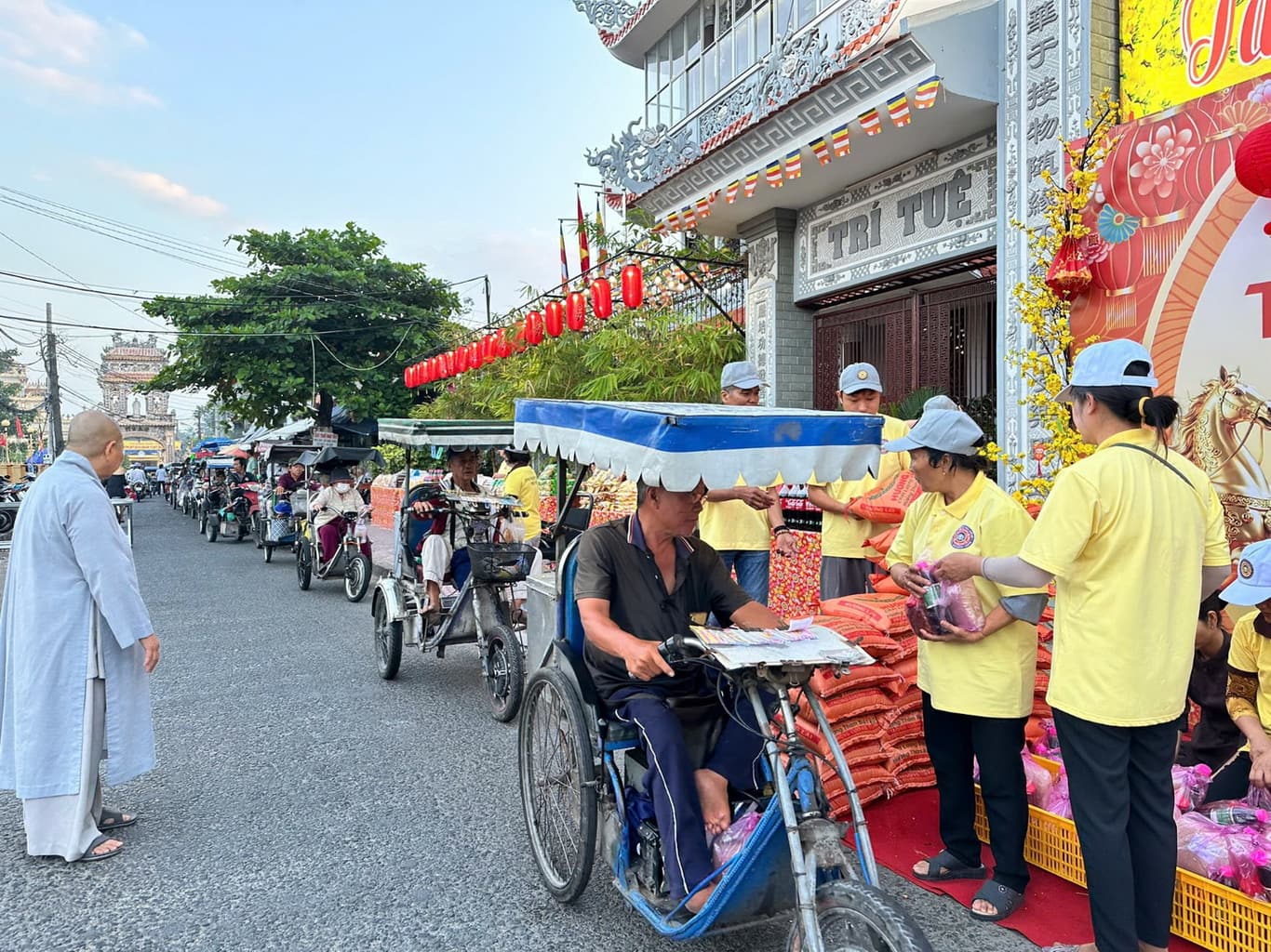 Từ thiện Tết Tiền Giang — 23